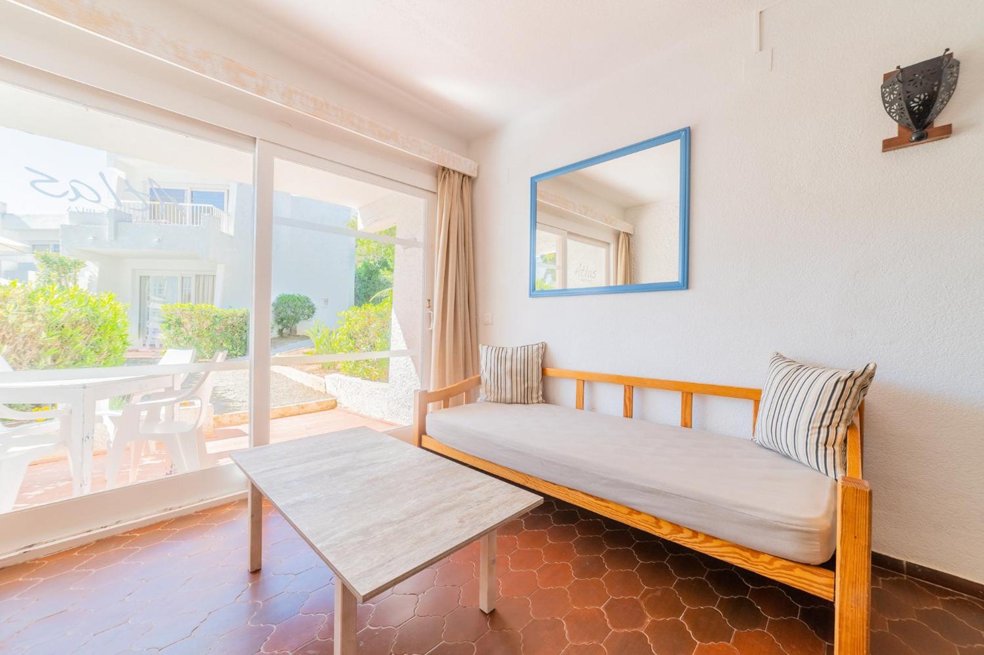 Atlas Apartments Ibiza Santa Eularia des Riu Zewnętrze zdjęcie