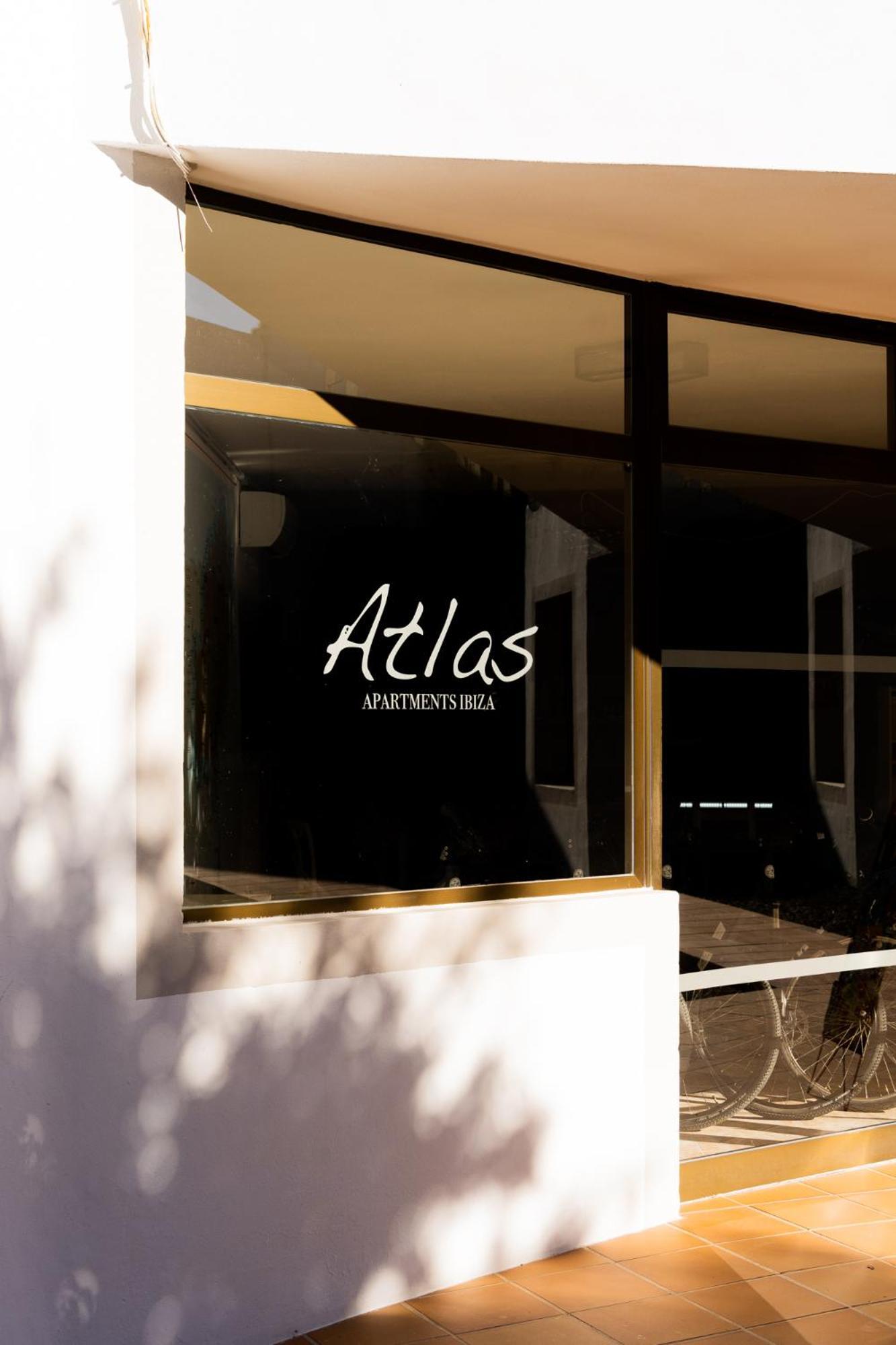 Atlas Apartments Ibiza Santa Eularia des Riu Zewnętrze zdjęcie