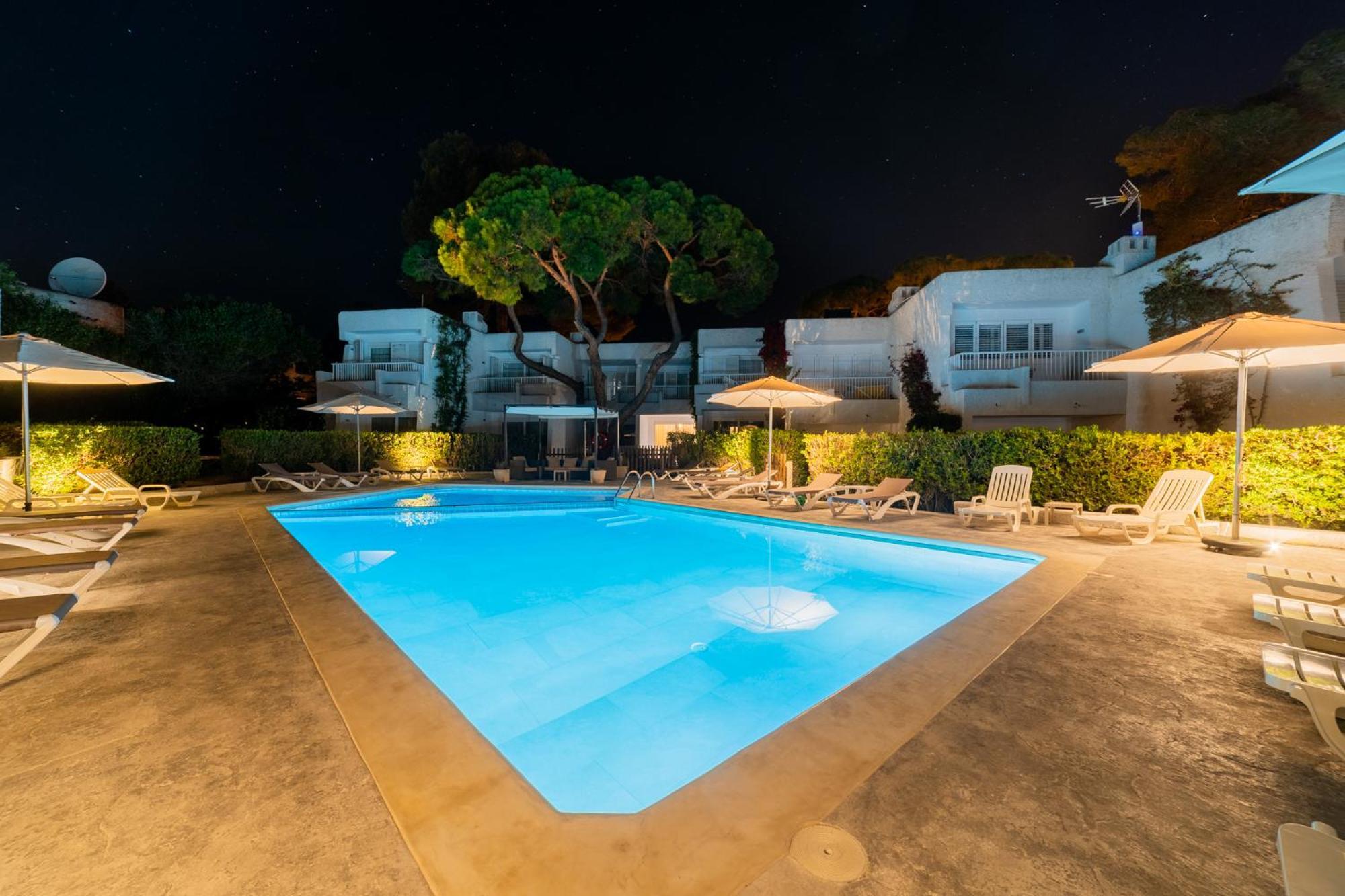 Atlas Apartments Ibiza Santa Eularia des Riu Zewnętrze zdjęcie
